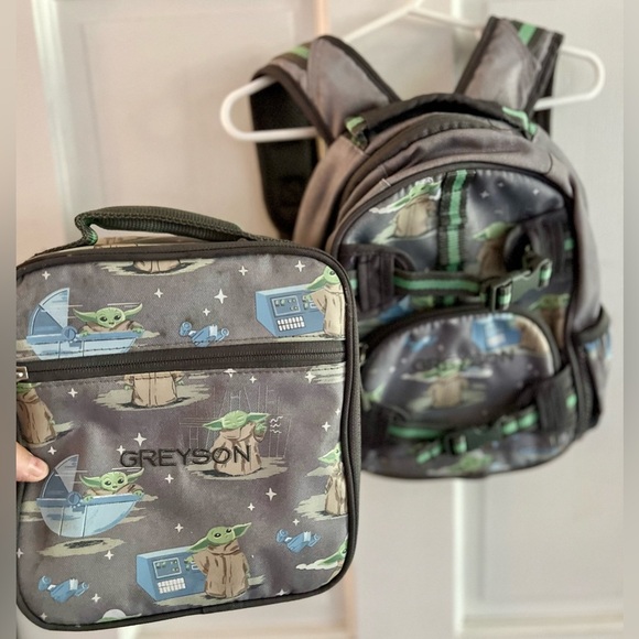 PBK Mackenzie The Mandalorian Grogu Glow-in-the-Dark Backpack/lunchbox ‘GREYSON’ - Picture 1 of 7